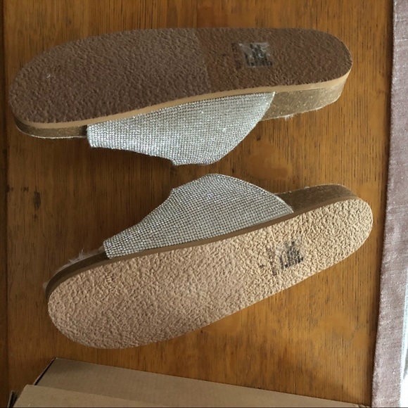 Lenna Rhinestone Steve Madden Fur Sandals - Picture 5 of 7